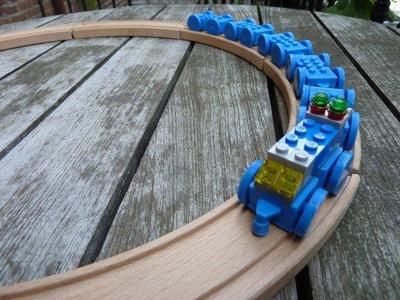 Spielzeugeisenbahn für Legos