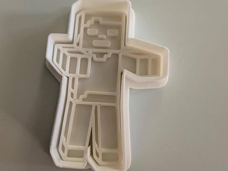 Zombie cookie cutter