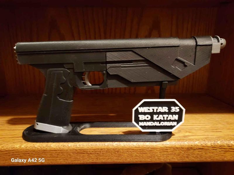 Stand and tag for the Articulated Westar 35 by StarBug_Props