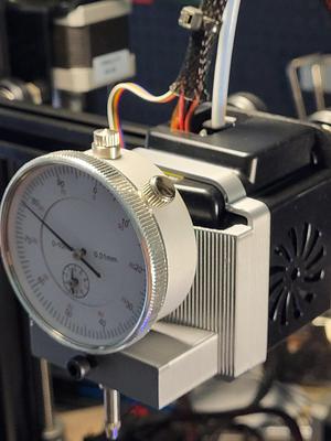 NEUER Ender 3  Messuhrhalter