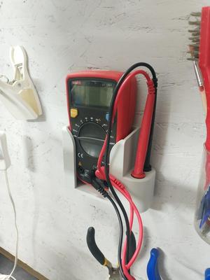 Multimeter wall mount UNI-T 136