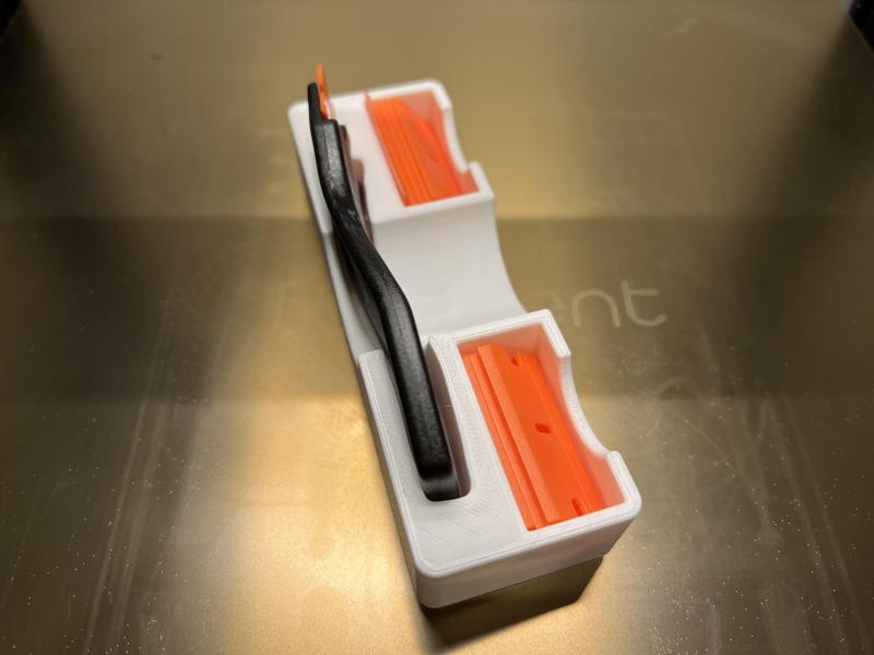 Remixed Plastic Razor Gridfinity Box