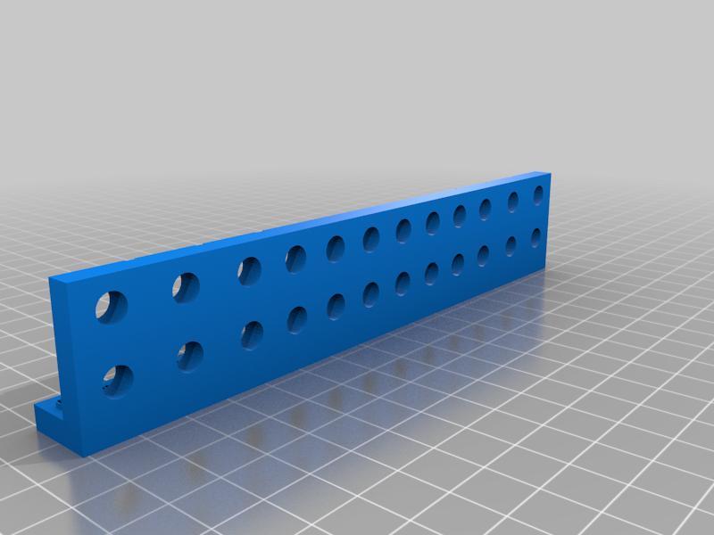Nozzle holder 