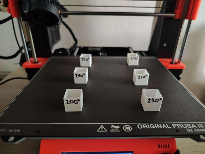 POLYLIGHT 1.0 – LW PLA foaming/expansion test by temperature