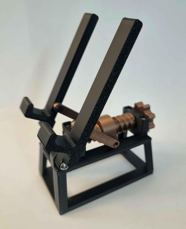 Tilt phone stand ergonomic rework