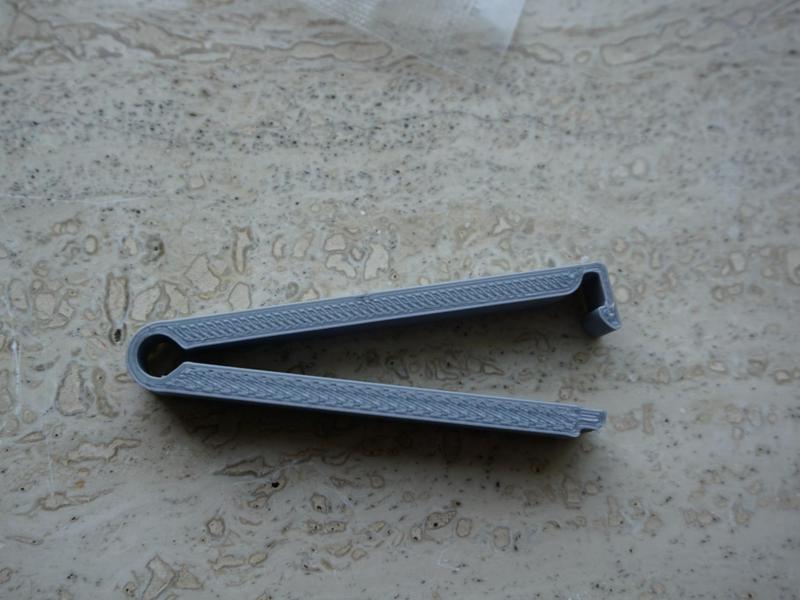 Reusable Bag Clip – Snap-Fit Food Sealing Clamp