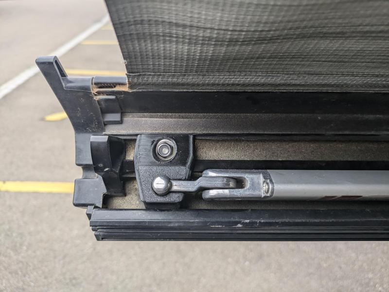 FIAMMA F80S Fixing kit for right/left leg / Stützfusshalter