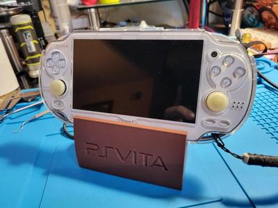 Ps Vita Dock for a Vita with a clear case