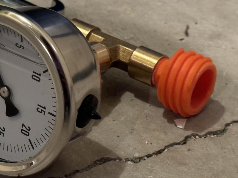 SUP pump thread to 1/4" NPT
