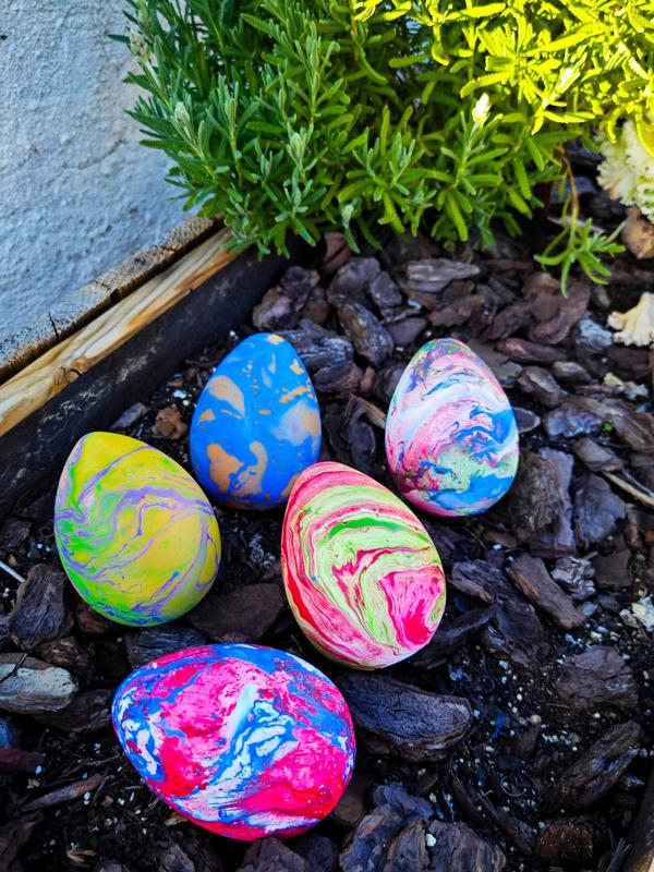 Easter eggs (Hydro-Dipping)