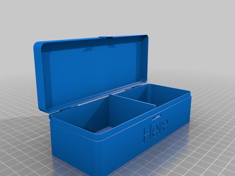 Customizable hinged box