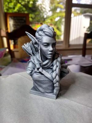 Elf Archer Bust - Extended Hair Plait