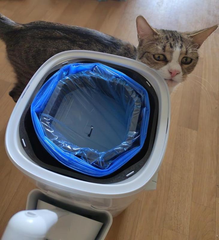 LitterLocker Trashbag holder