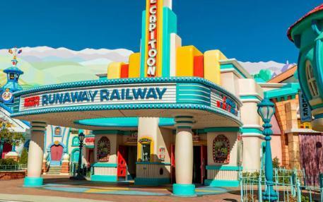 Mickey and Minnie's Runaway Railway Disneyland