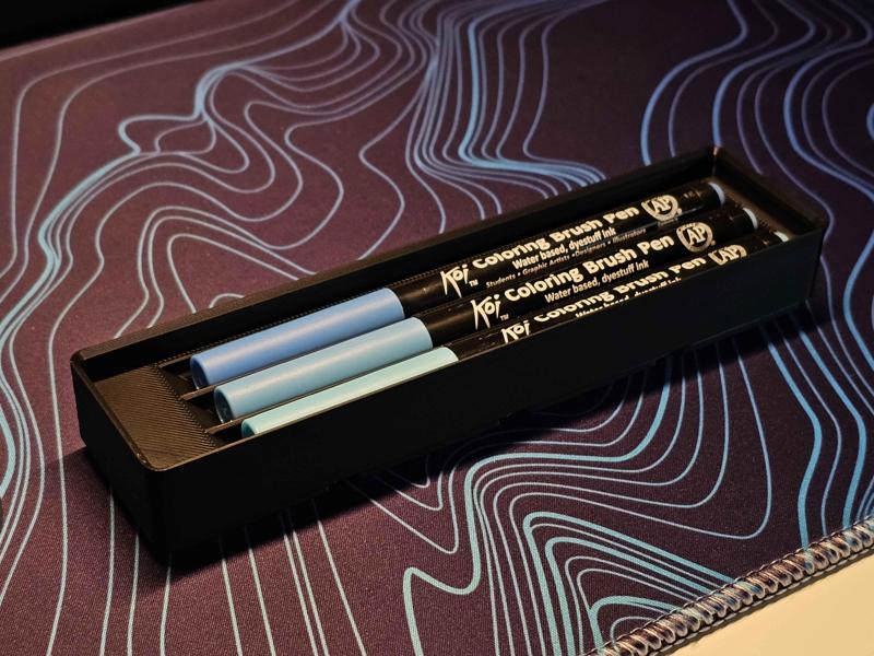 Gridfinity 4x1 | Sakura Koi Coloring Brush Pen x3 Organizer, low profile, stackable.