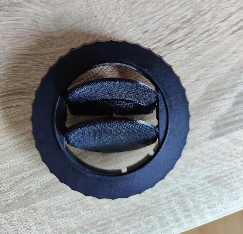 Ersatzteil für die Lüftungsklappe des Traktor Case-IH CS 94/ Spare part for the ventilation flap of the Case-IH CS 94  tractor   