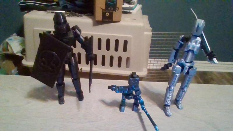 Optio Y5 Action Figure