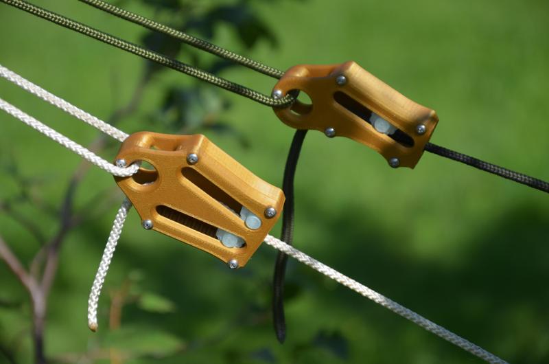 "Automatic" Paracord Rope Tensioner