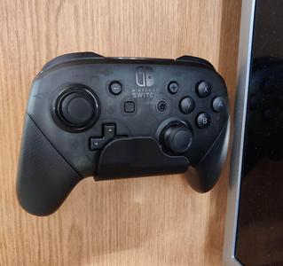 Switch Pro Controller wall mount
