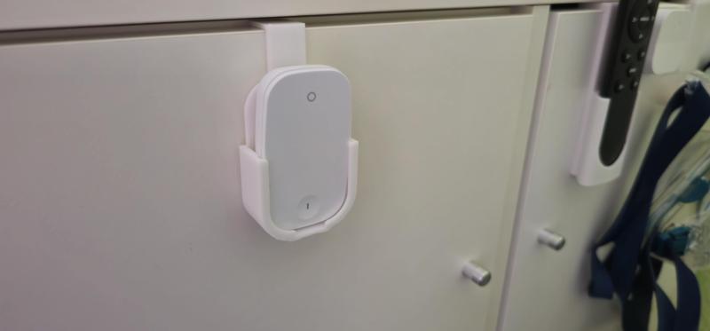 Rodret  Holder For Kallax and Billy