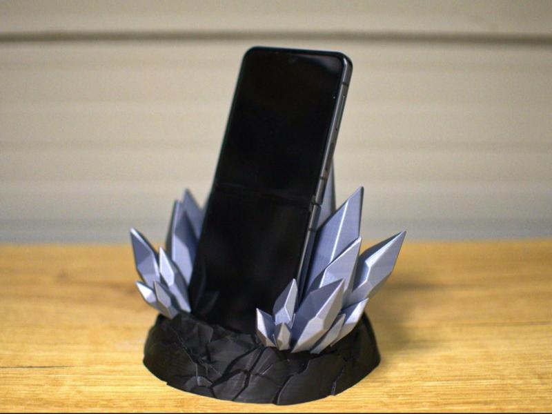 Crystal phone holder