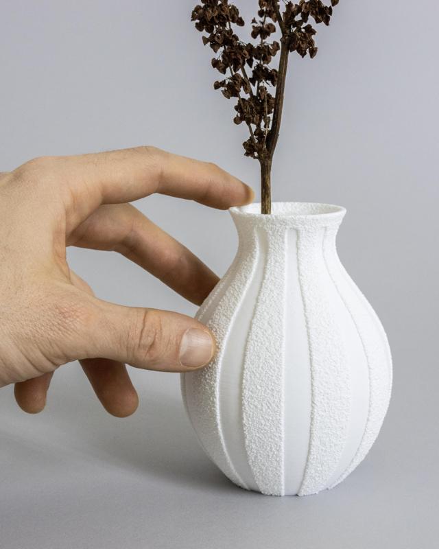 Cozy Vase (Small)