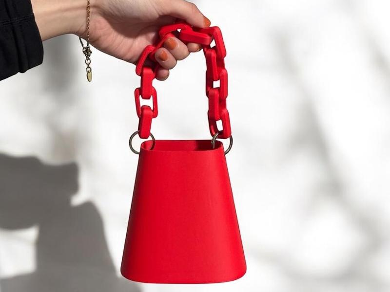 Purse + Chain - The Perfect Gift