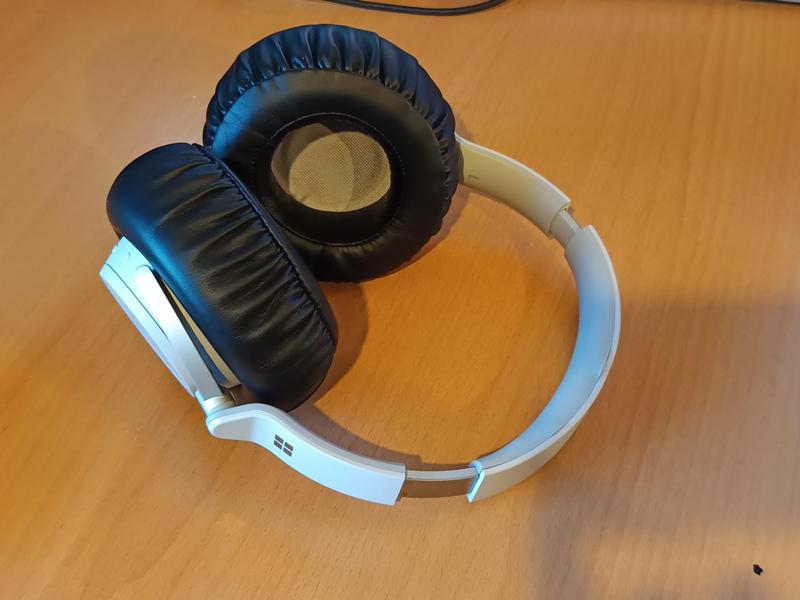 Surface Headphones Cushion Adapter