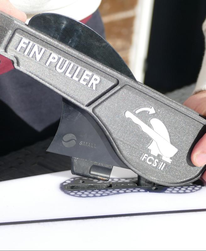 Surf Fin Puller with Bottle Opener