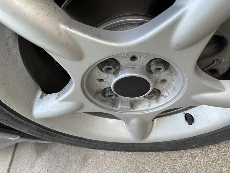 Mini Cooper Five Spoke Center Cap (R50)