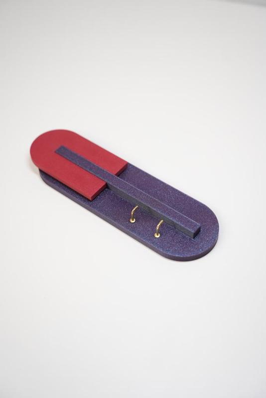 Minimalist Wall-Mounted Key Holder