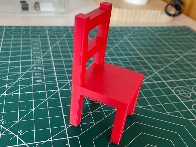 stylish red mini chair