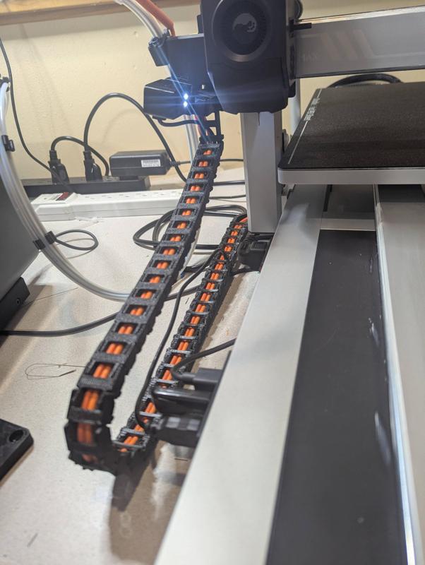 Kobra 3 Max-Cable Chain