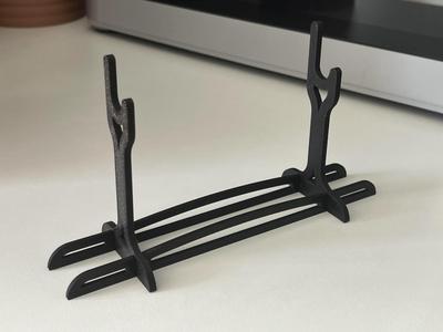 Illumicrate Replica Weapons Stand - 2 Heights