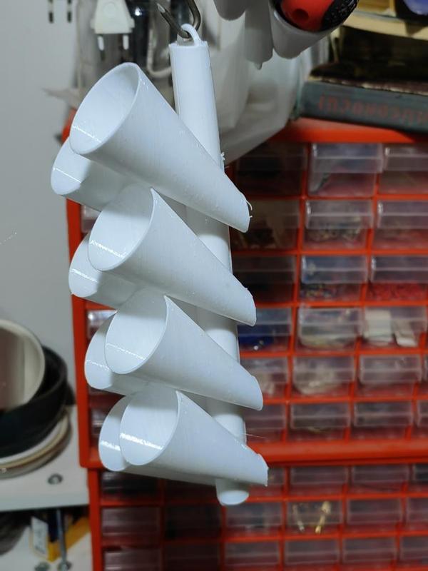 Hanging screwdriver holder / stand