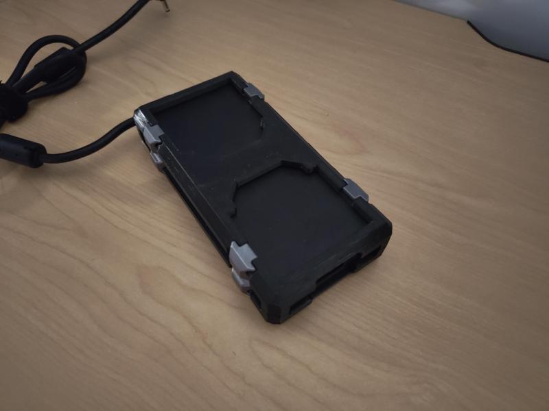 Eluktronics HYDROC 16 Power Adapter Frame