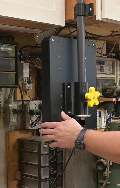 Masso G3 Monitor Stand