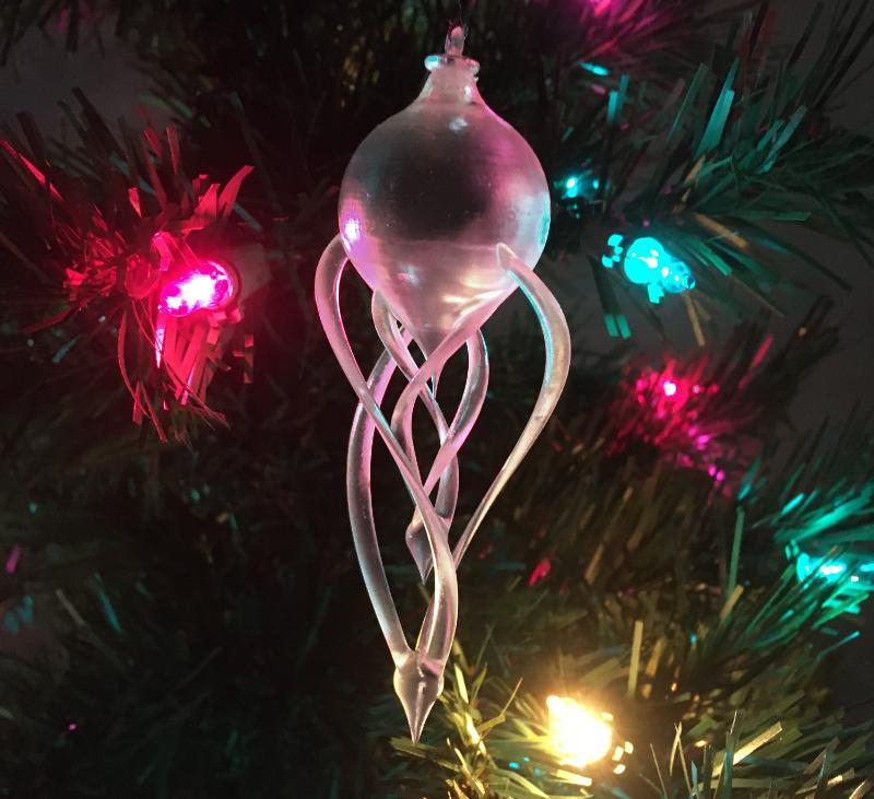 Dancing Dew Drop Christmas Decoration