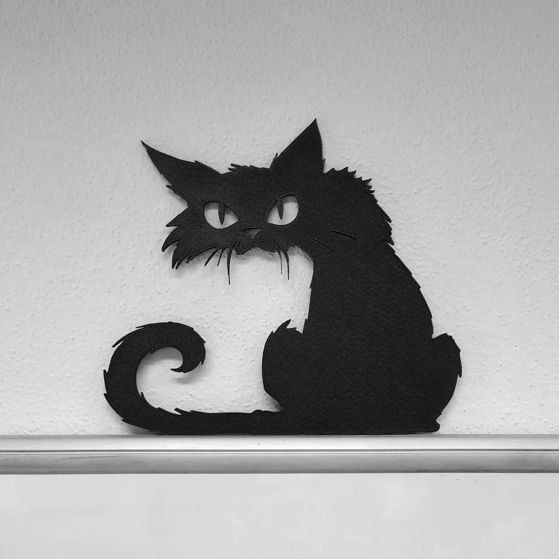 Kitty II. wall art