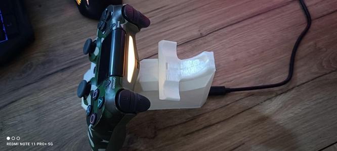 PS4 Controller Stand With Charging Dock