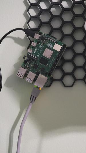 Raspberry Pi (RPi) single insert HSW Honeycomb Storage Wall Mount