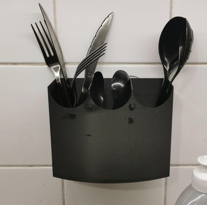 Egouttoir à couverts à ventouses