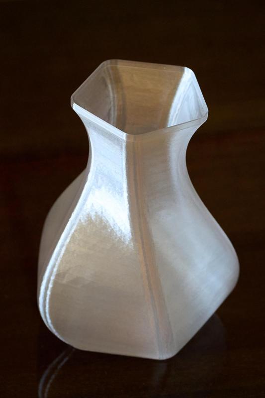 Twisted vase mode vase