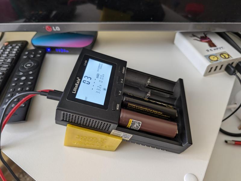 cooling for charger LiitoKala Lii-M4