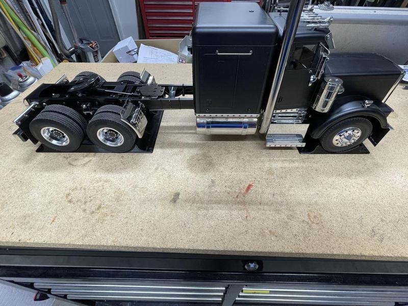 Tamiya Semi Display Stand / Wheel Chock