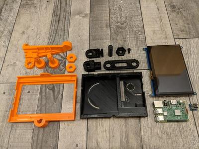 Raspberry Pi and 7" screen case - with mounting arm for 2020 extrusion