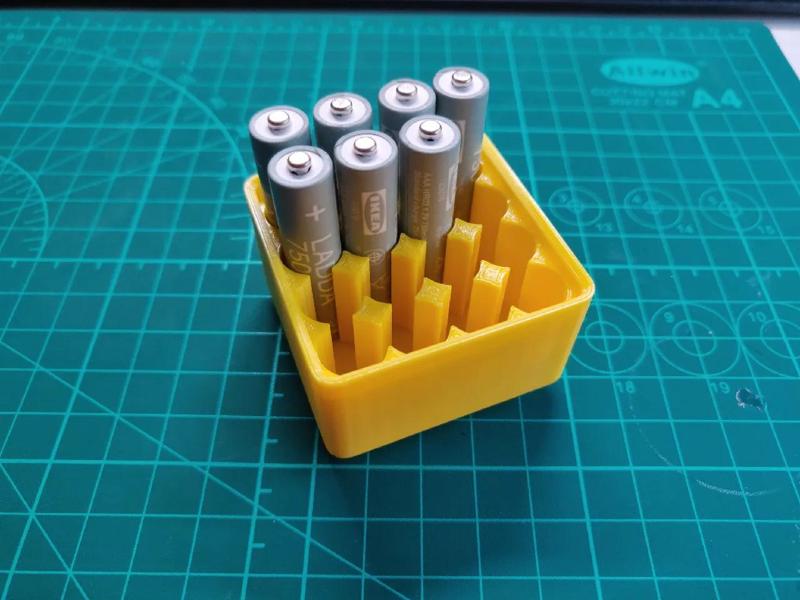 50mm gridfinity 1x1 AAA battery holder   