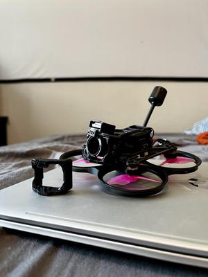 PAVO20 CAM MOUNT W OR W/O GPS