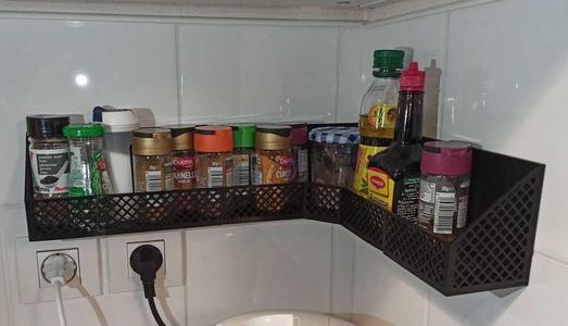 Wall mounted spice rack