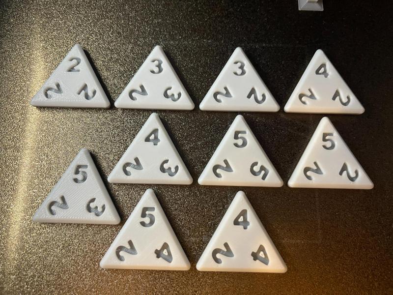 Trimino, Triomino, Tridom, Super-Tridom